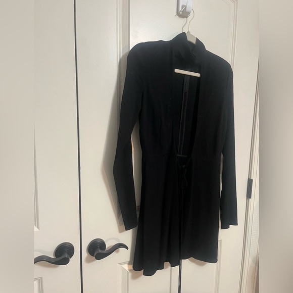 Reformation Campbell Deep V-Neck Wrap Tie Mini Dress Size Small - Picture 9 of 14